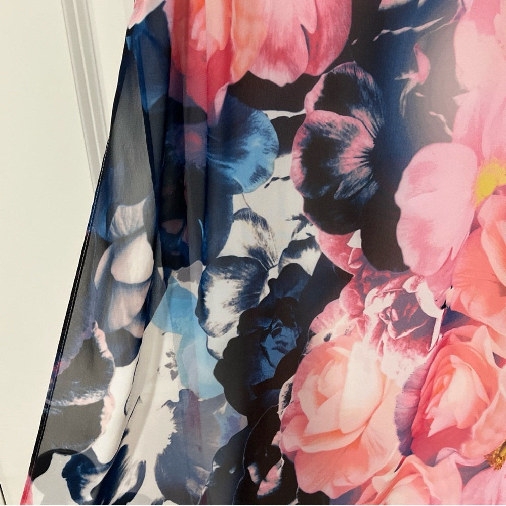Vince Camuto Elegant floral print Dress - Picture 3 of 10